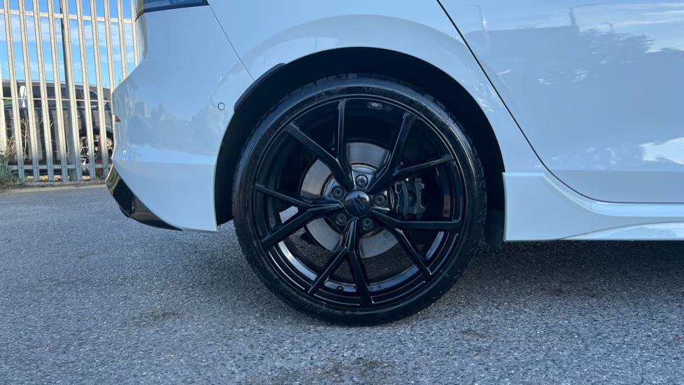 Used Volkswagen Golf 2025 for sale - 76691449: Photo 5