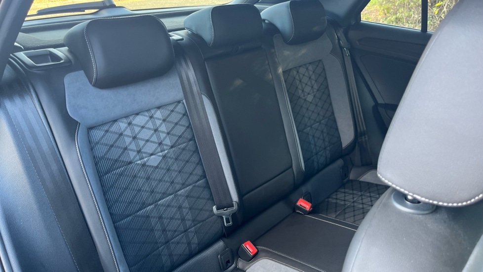 Used Volkswagen T-Roc 2023 for sale - 76684364: Photo 15