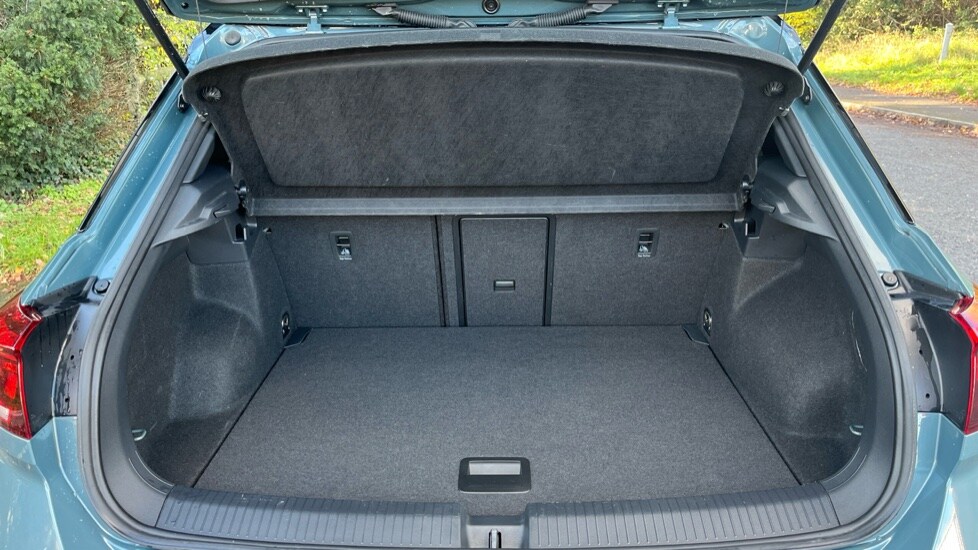 Used Volkswagen T-Roc 2023 for sale - 76684364: Photo 16