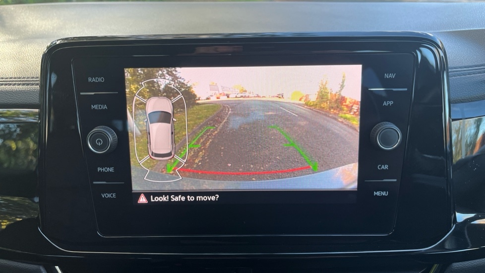 Used Volkswagen T-Roc 2023 for sale - 76684364: Photo 22