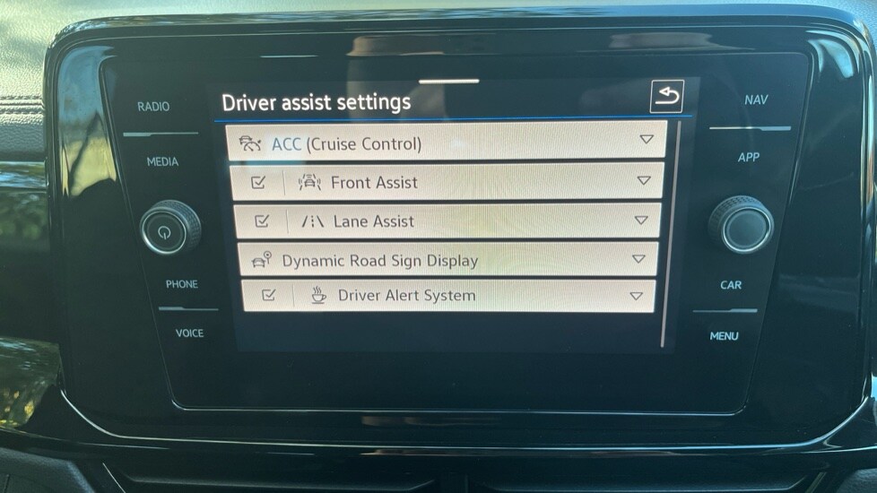 Used Volkswagen T-Roc 2023 for sale - 76684364: Photo 48