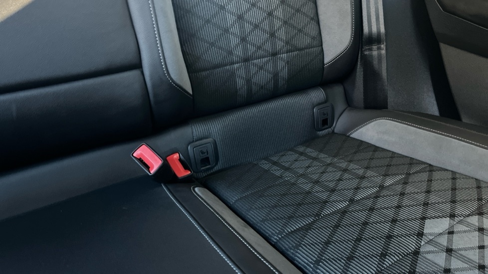 Used Volkswagen T-Roc 2023 for sale - 76684364: Photo 49