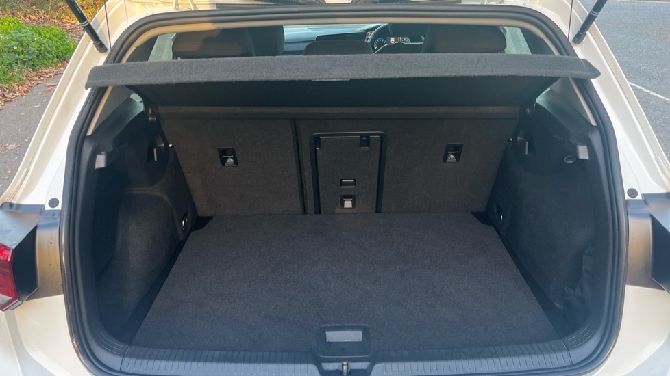 Used Volkswagen Golf 2023 for sale - 76602939: Photo 16