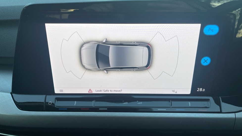 Used Volkswagen Golf 2023 for sale - 76602939: Photo 47