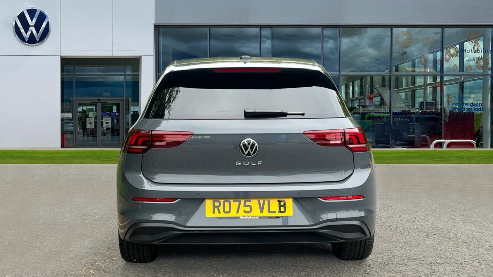 Used Volkswagen Golf 2025 for sale - 76870412: Photo 11