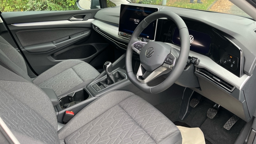 Used Volkswagen Golf 2025 for sale - 76870412: Photo 26