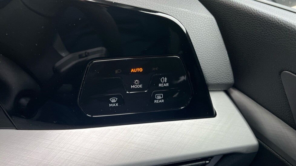 Used Volkswagen Golf 2025 for sale - 76870412: Photo 37