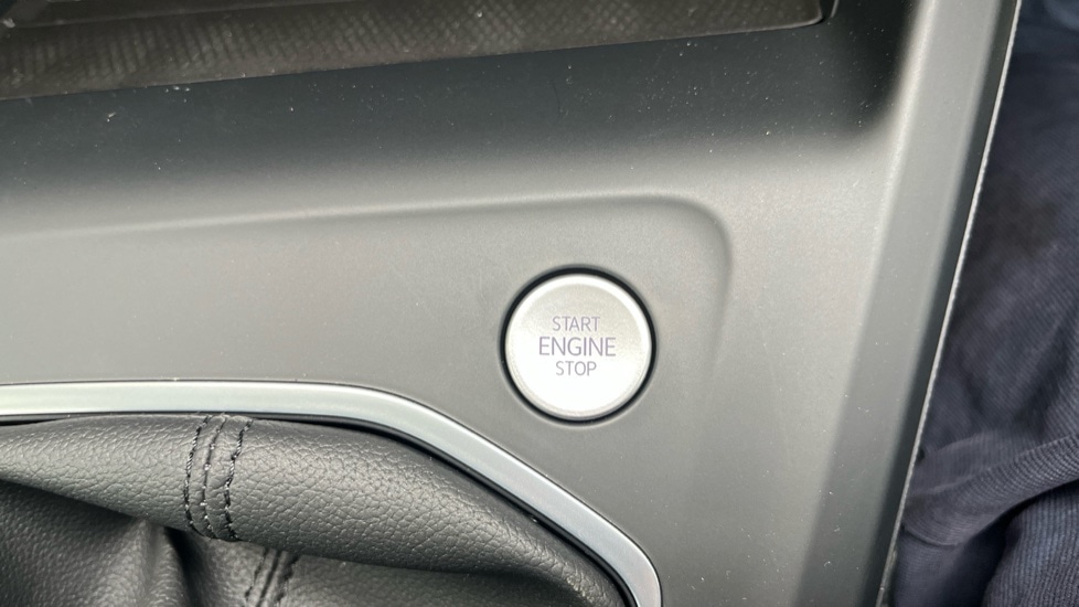 Used Volkswagen Golf 2025 for sale - 76870412: Photo 39