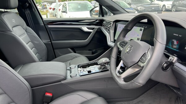 Used Volkswagen Touareg 2025 for sale - 75495650: Photo 26