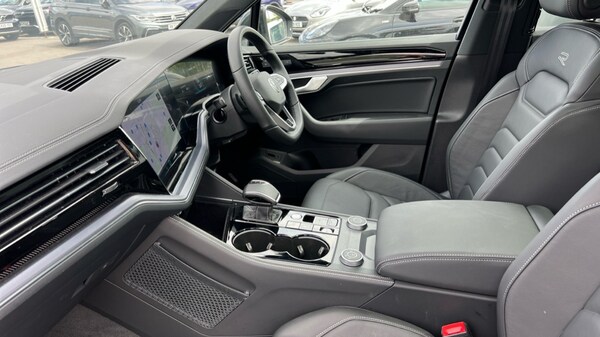 Used Volkswagen Touareg 2025 for sale - 75495650: Photo 28