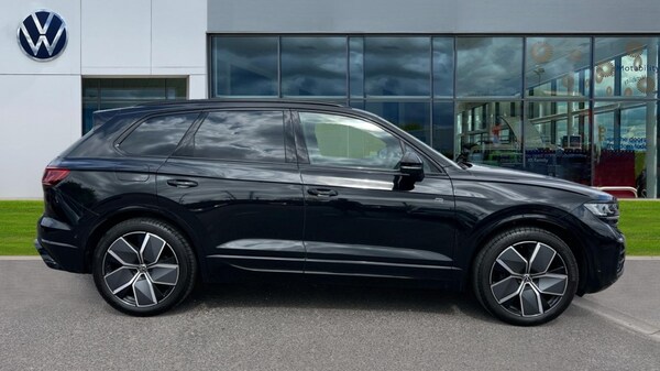 Used Volkswagen Touareg 2025 for sale - 75495650: Photo 4