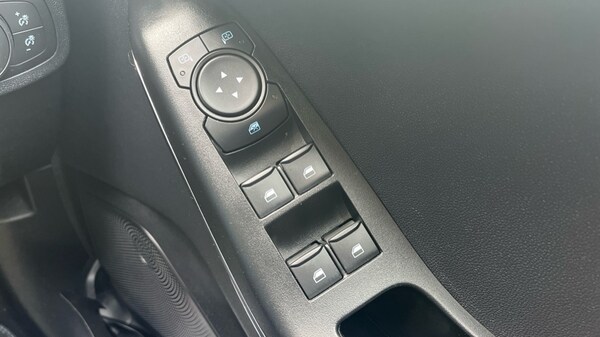 Used Ford Fiesta 2023 for sale - 76124800: Photo 32