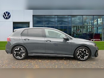 Used Volkswagen Golf 2025 for sale - 76428009: Photo