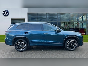 Used Volkswagen Touran 2025 for sale - 76869180: Photo