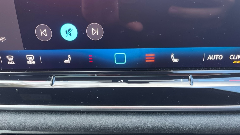 Used Volkswagen Touran 2025 for sale - 76869180: Photo 50