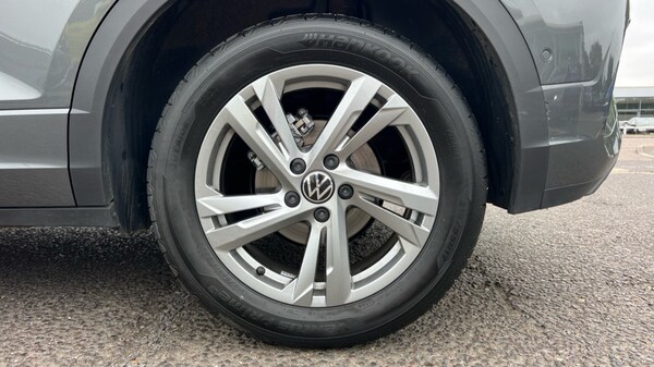 Used Volkswagen T-Roc 2025 for sale - 76297653: Photo 20
