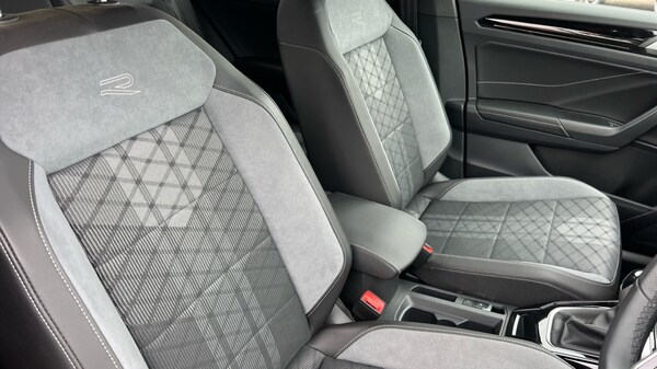Used Volkswagen T-Roc 2025 for sale - 76297653: Photo 36