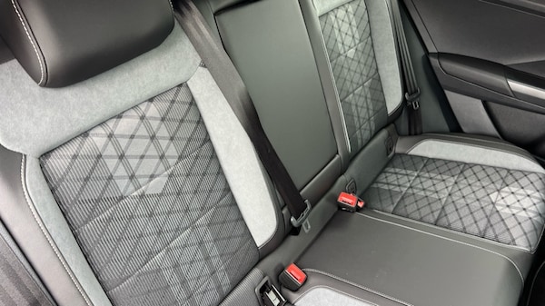 Used Volkswagen T-Roc 2025 for sale - 76297653: Photo 38