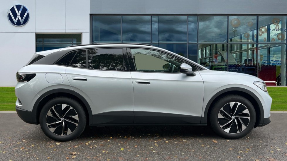 Used Volkswagen ID.4 2025 for sale - 76523534: Photo 4