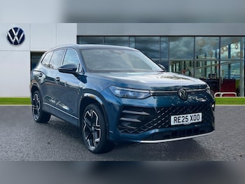 Used Volkswagen Touran 2025 for sale - 75522249: Photo