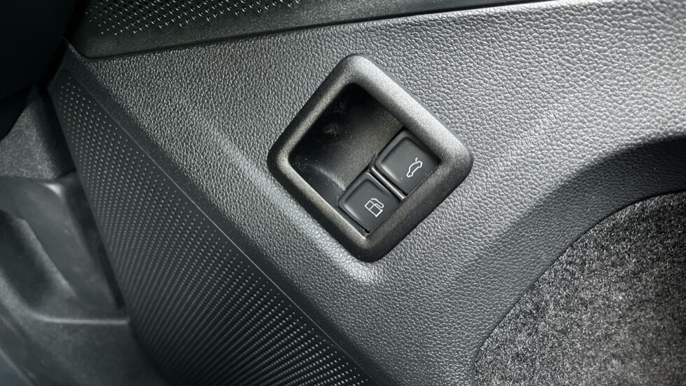 Used Volkswagen Touran 2025 for sale - 75522249: Photo 41