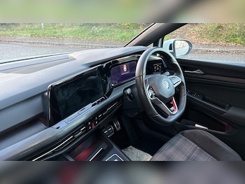 Used Volkswagen Golf 2021 for sale - 76874796: Photo