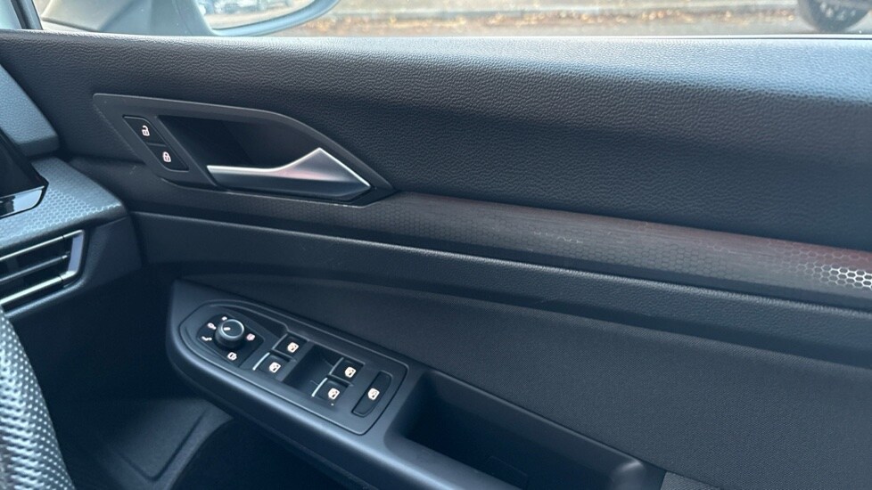 Used Volkswagen Golf 2021 for sale - 76874796: Photo 34