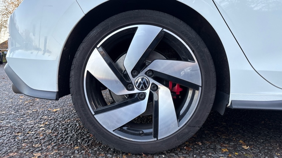 Used Volkswagen Golf 2021 for sale - 76874796: Photo 5