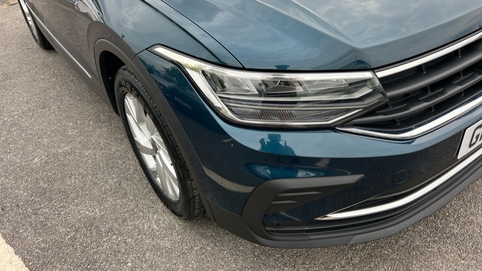 Used Volkswagen Tiguan 2022 for sale - 76442095: Photo 45