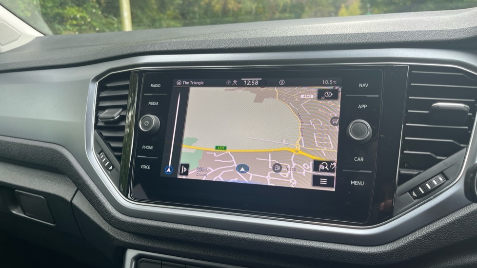 Used Volkswagen T-Roc 2022 for sale - 76100040: Photo 21