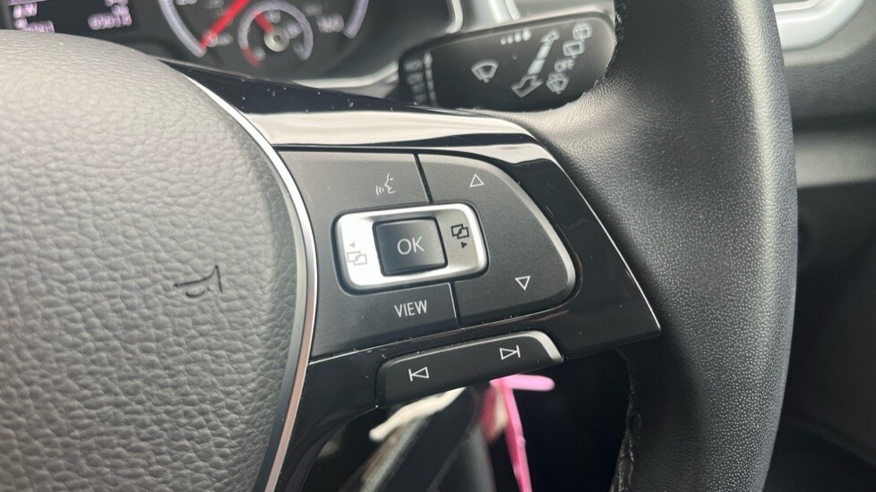 Used Volkswagen T-Roc 2022 for sale - 76100040: Photo 28