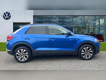 Used Volkswagen T-Roc 2022 for sale - 76100040: Photo 4