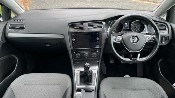 Used Volkswagen Golf 2018 for sale - 76272811: Photo 12