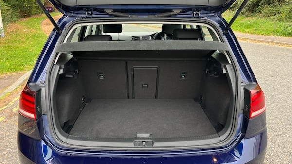 Used Volkswagen Golf 2018 for sale - 76272811: Photo 16