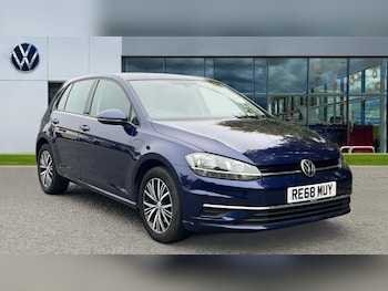 Volkswagen - Golf