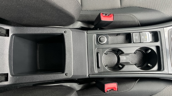 Used Volkswagen Golf 2018 for sale - 76272811: Photo 44