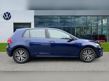 Used Volkswagen Golf 2018 for sale - 76272811: Photo 4