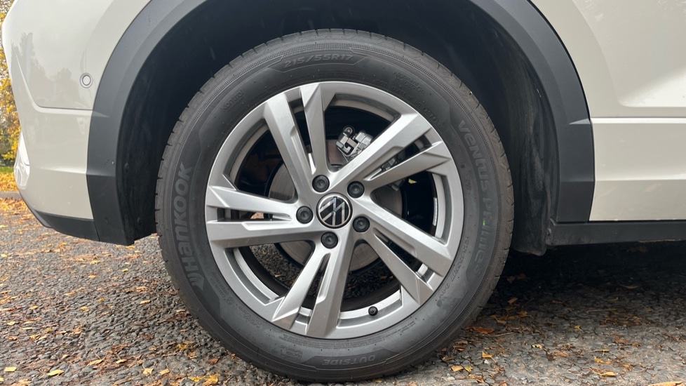 Used Volkswagen T-Roc 2025 for sale - 76873920: Photo 5