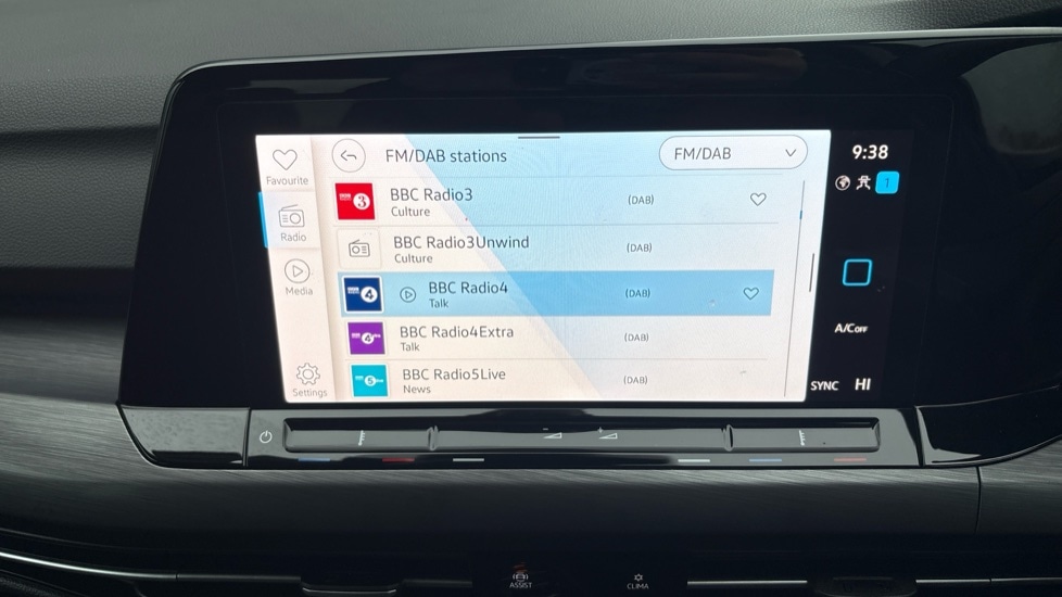 Used Volkswagen Golf 2020 for sale - 76874817: Photo 24