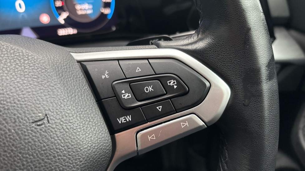 Used Volkswagen Golf 2020 for sale - 76874817: Photo 26