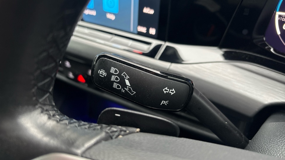 Used Volkswagen Golf 2020 for sale - 76874817: Photo 29