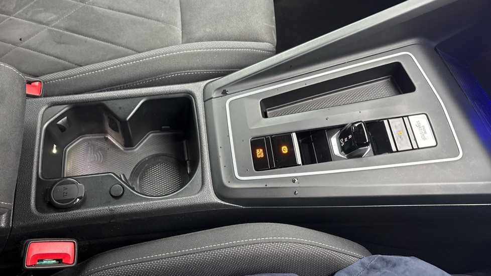 Used Volkswagen Golf 2020 for sale - 76874817: Photo 31