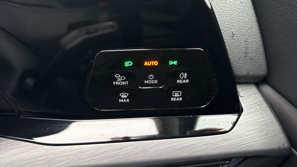 Used Volkswagen Golf 2020 for sale - 76874817: Photo 34