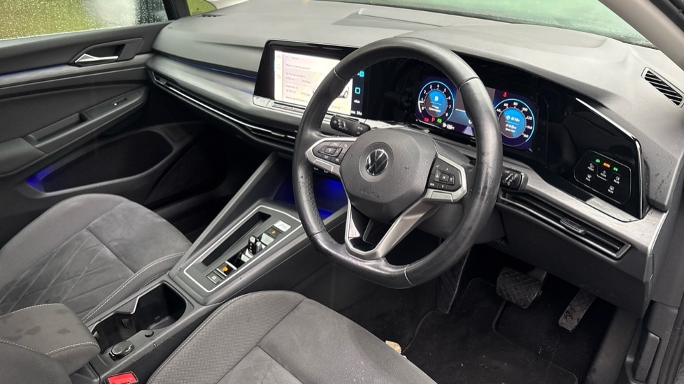 Used Volkswagen Golf 2020 for sale - 76874817: Photo 6