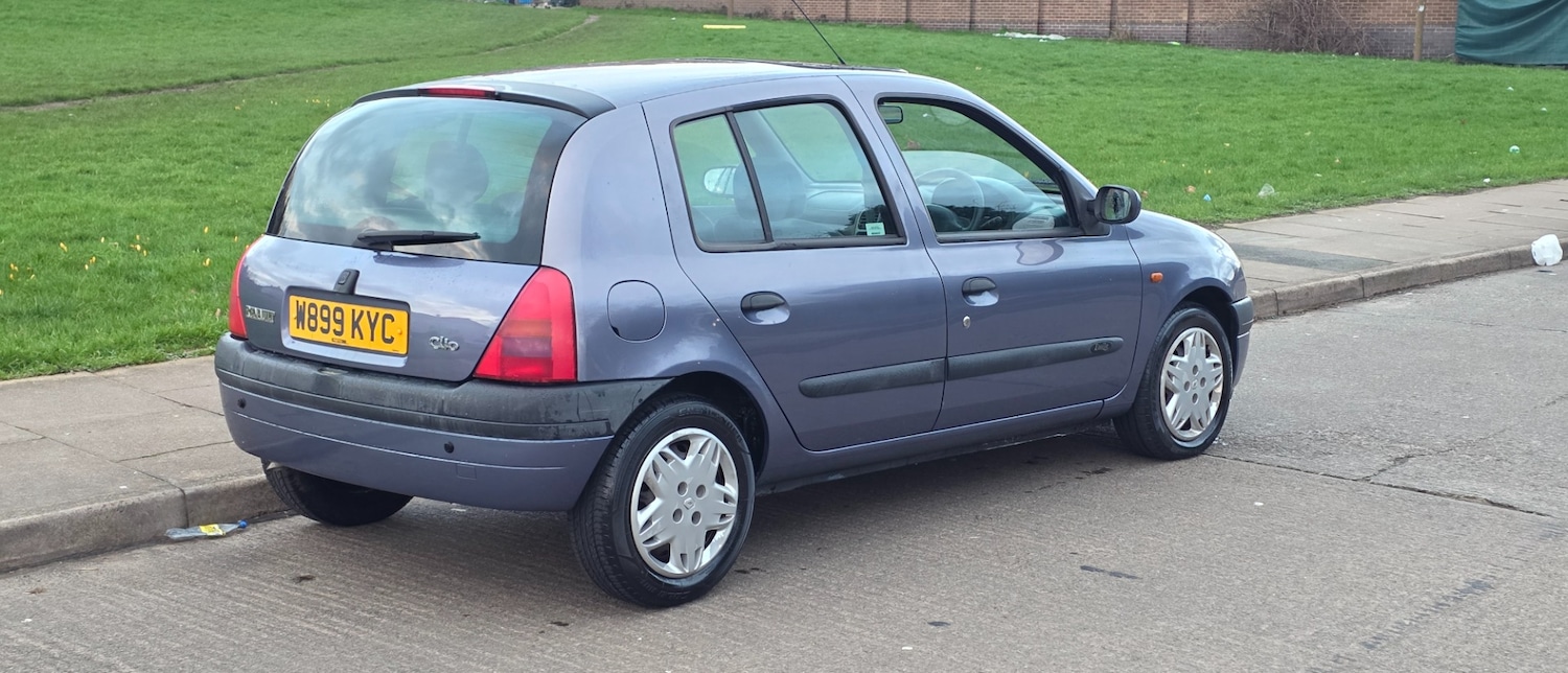 Used Renault Clio 2000 for sale - 77497848: Photo 10