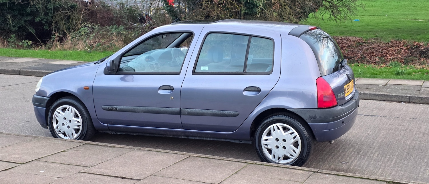 Used Renault Clio 2000 for sale - 77497848: Photo 13