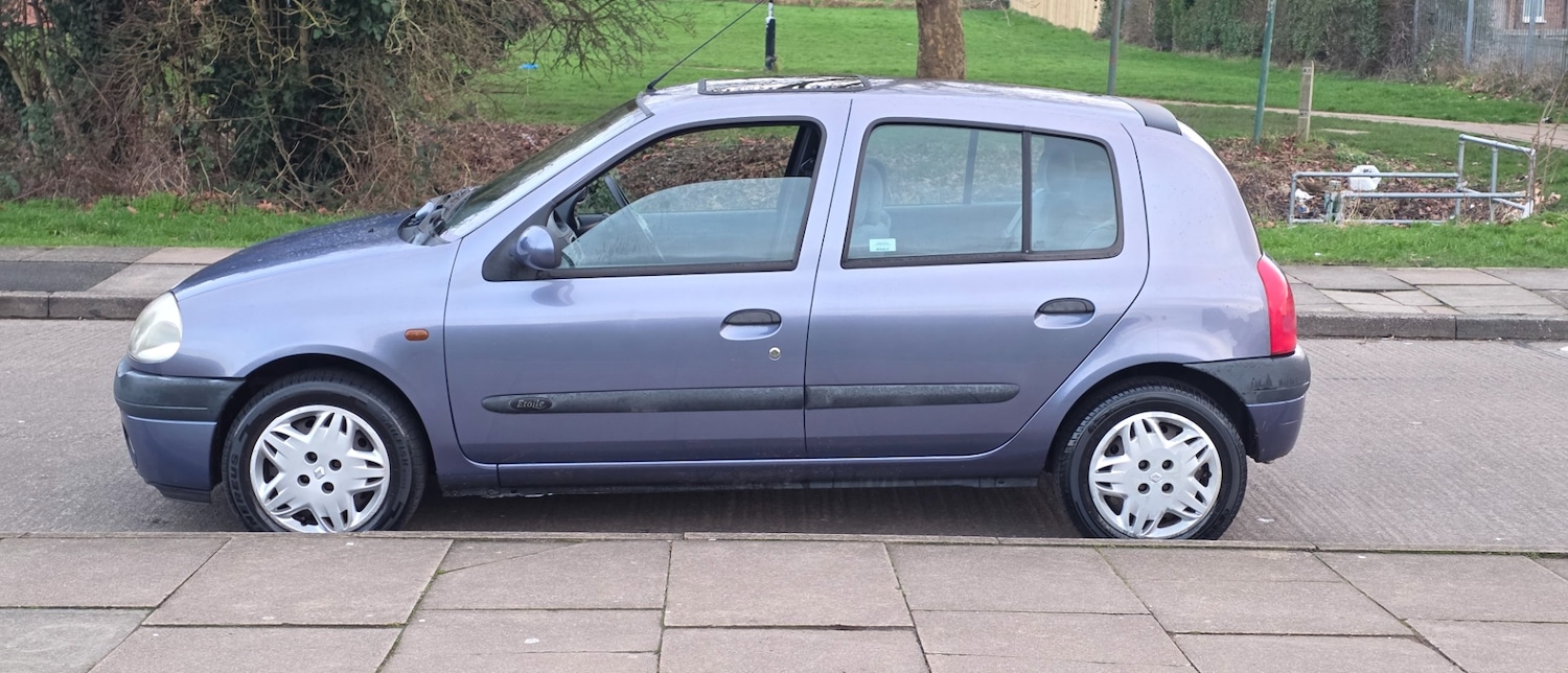 Used Renault Clio 2000 for sale - 77497848: Photo 14