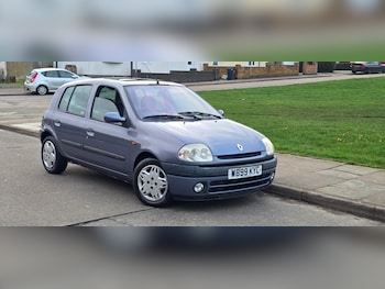 Used Renault Clio 2000 for sale - 77497848: Photo