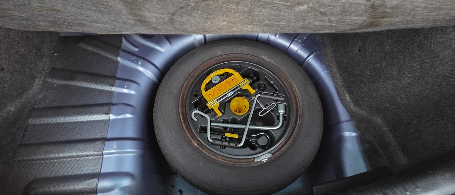 Used Renault Clio 2000 for sale - 77497848: Photo 31