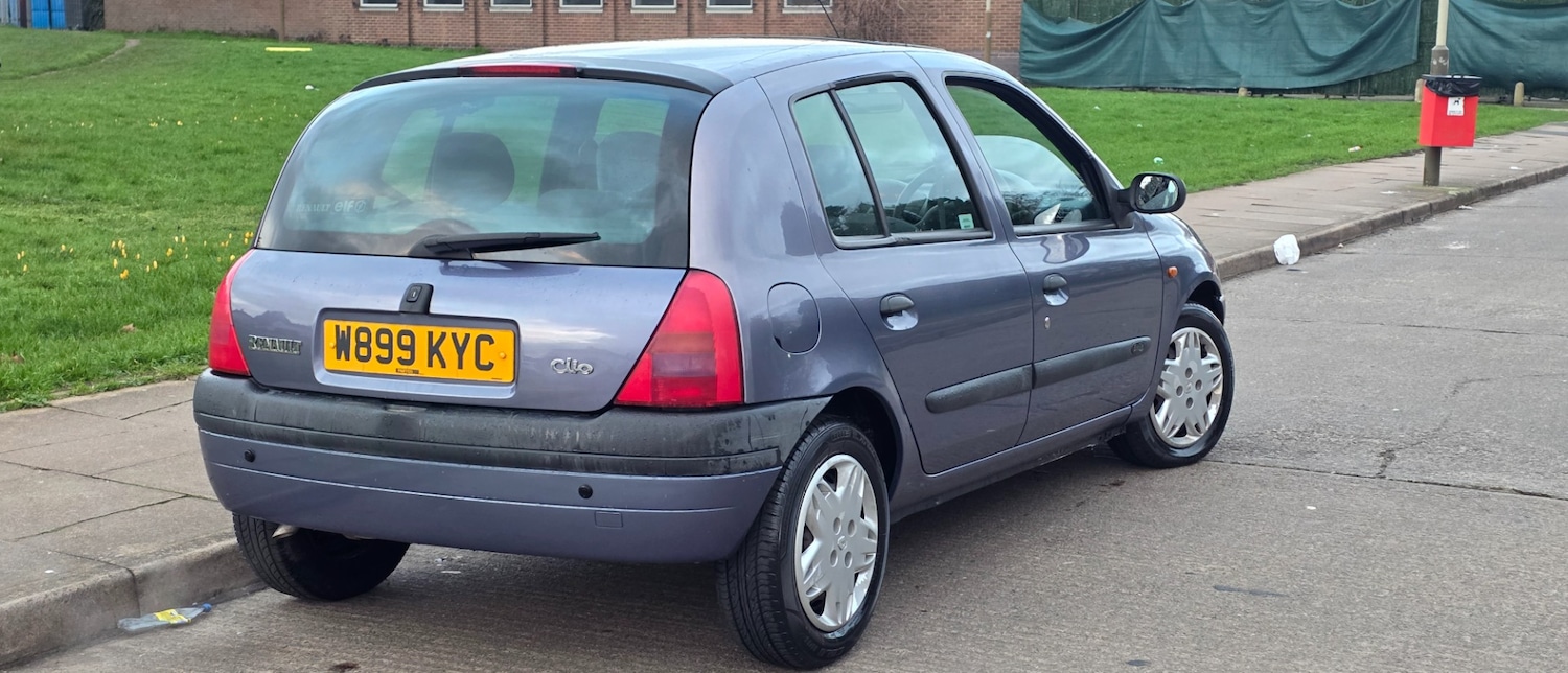 Used Renault Clio 2000 for sale - 77497848: Photo 4